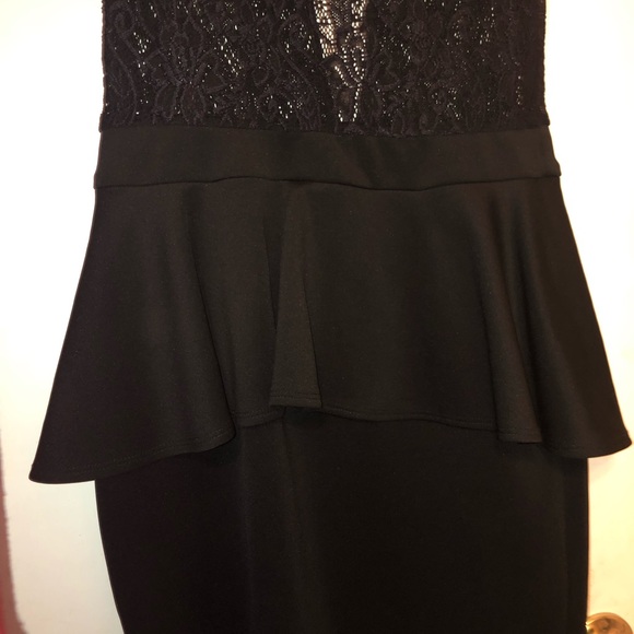 Classy Lace Peplum Dress - Picture 1 of 7
